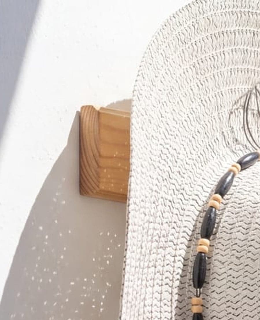 A detail of the straw hat image at 1,371 pixels, enlarged and soft. AI-generated · Nano Banana Pro
